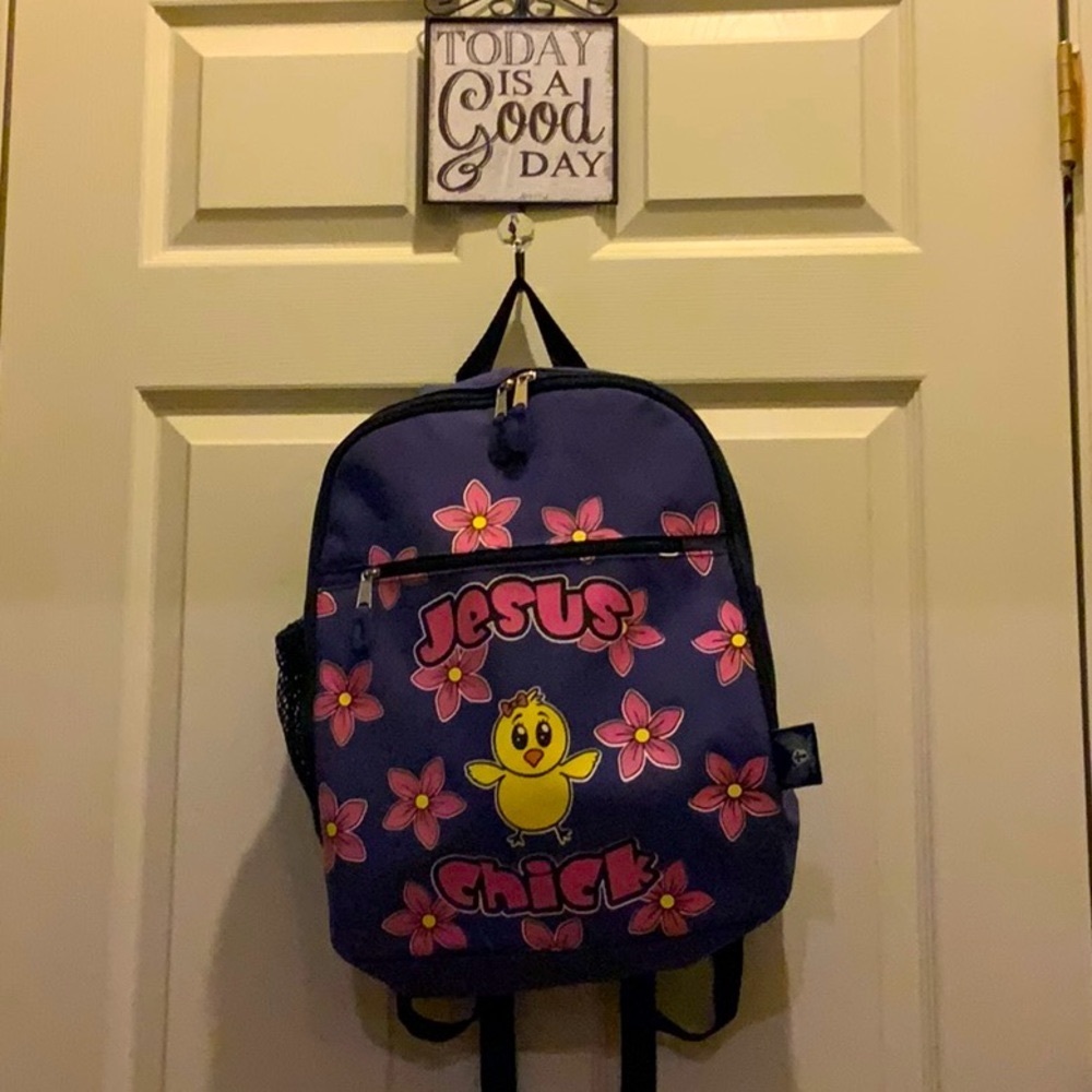 Ladies or Girls NEW purple backpack